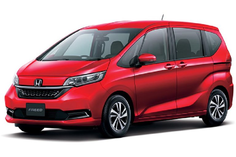 Хонда фрид спайк 5 местный. Тойота фрид 2009. Хонда фрид gb5 2017. Honda freed 2012. Хонда фрид 2006.